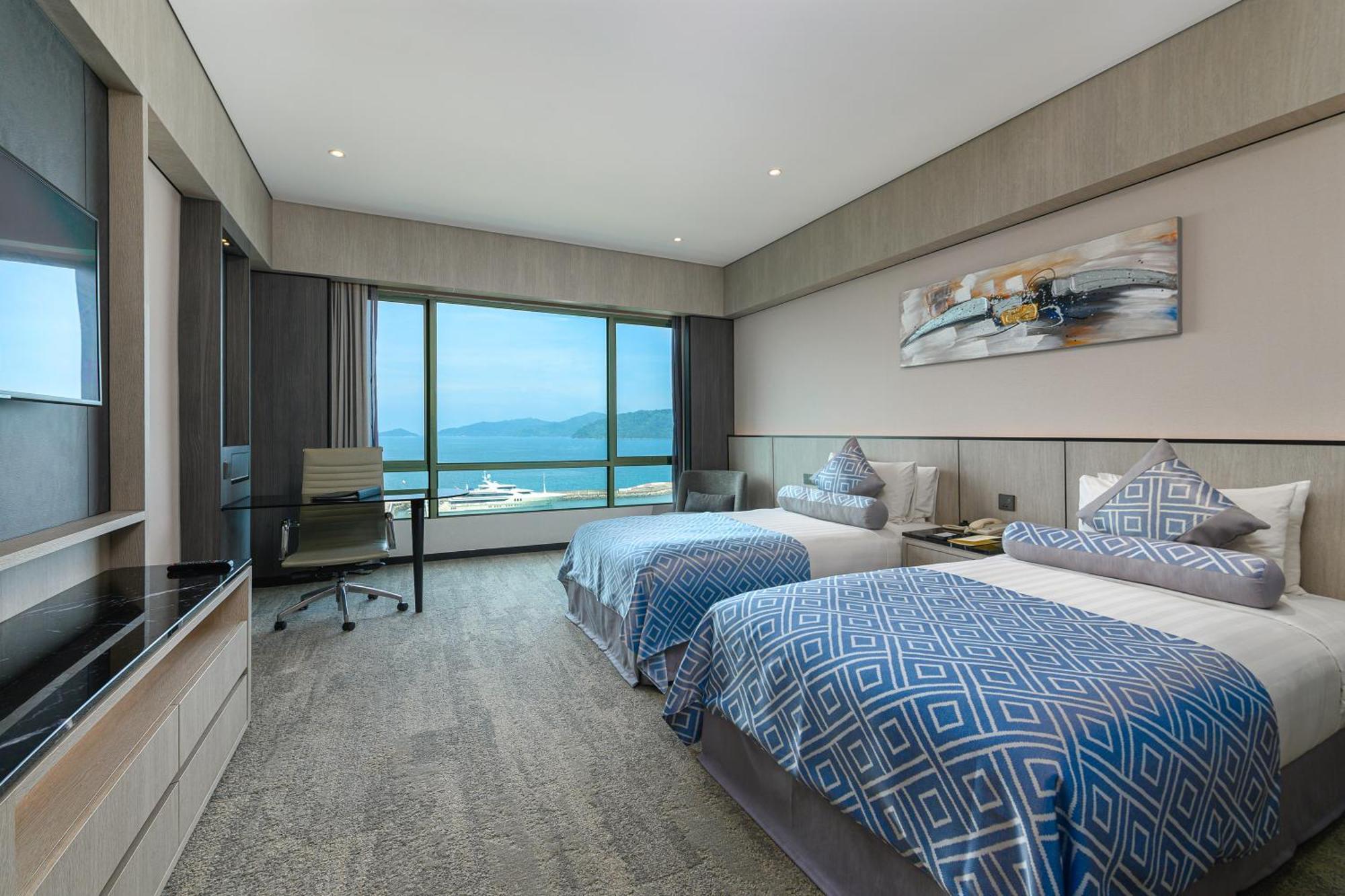 The Pacific Sutera Hotell Kota Kinabalu Eksteriør bilde Deluxe Room