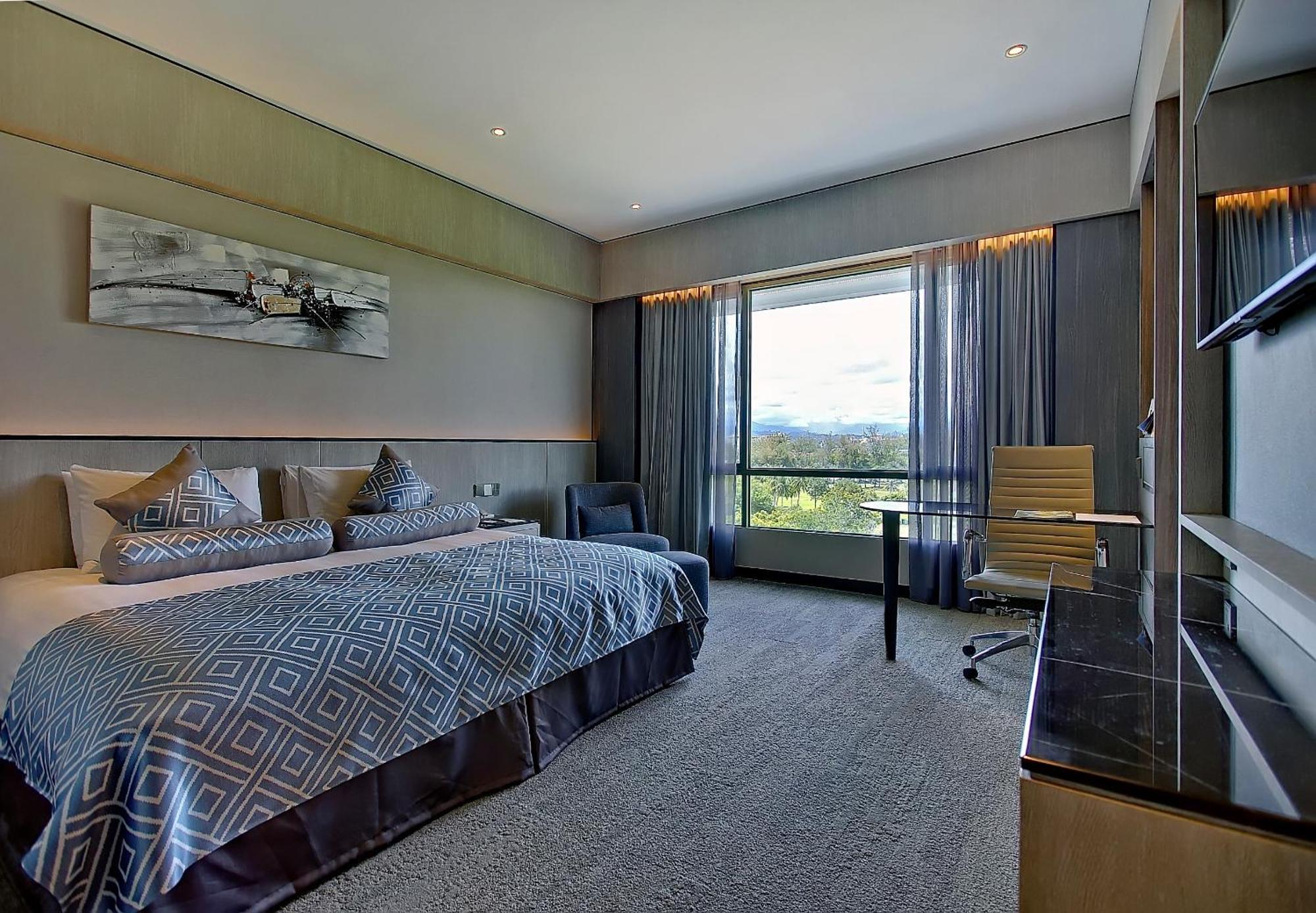 The Pacific Sutera Hotell Kota Kinabalu Eksteriør bilde Deluxe Room